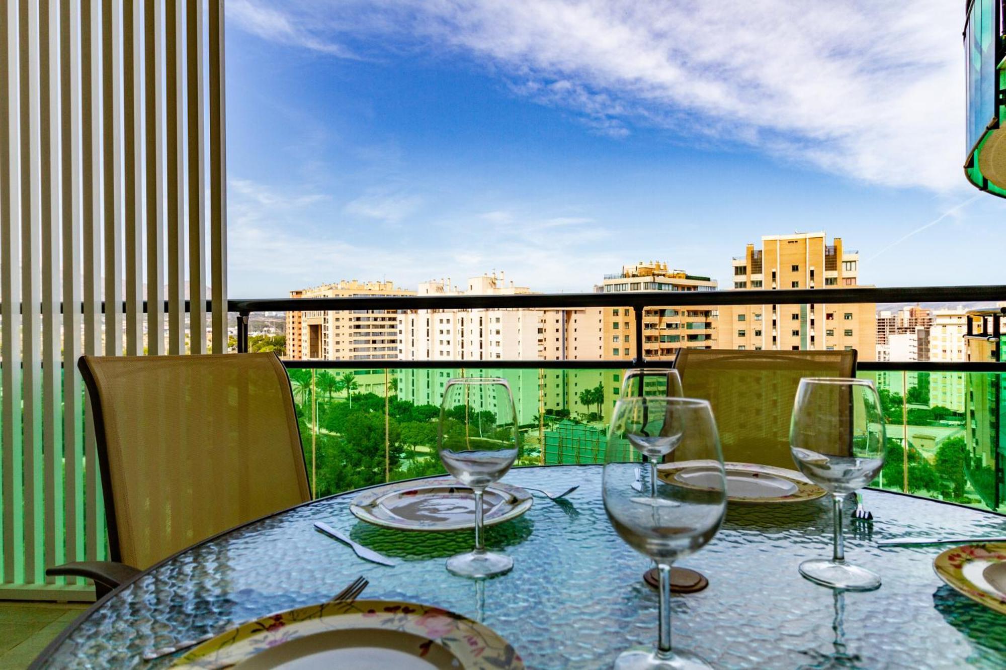 Apartment Vilapark With Pool, Free Parking, Terrace, Beach Benidorm Esterno foto