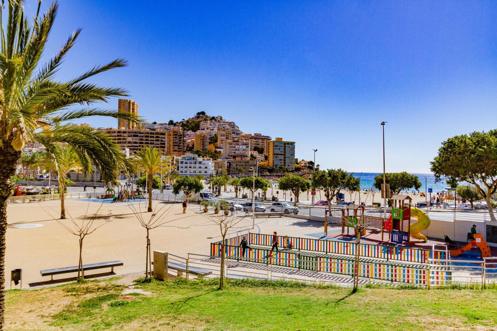 Apartment Vilapark With Pool, Free Parking, Terrace, Beach Benidorm Esterno foto